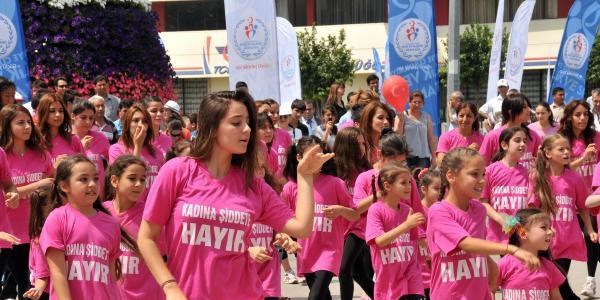 19 Mayıs'ta 'kadına şiddete hayır' dansı