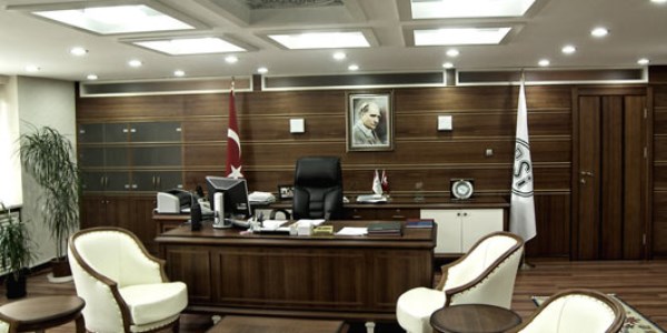 Teorisi var mı, yoksa bir Müsteşar mı istiyor?