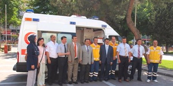 Melek anne ambulans hibe etti