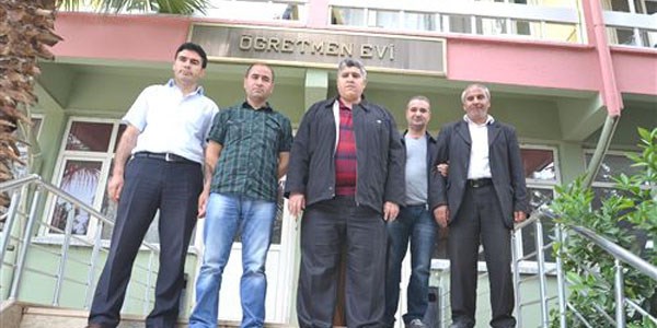 Öğretmenevi çalışanları grev ilanı astı