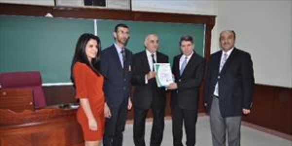 İktisadi ve İdari Bilimler Fakültesi'ne ISO 9001:2008 kalite belgesi