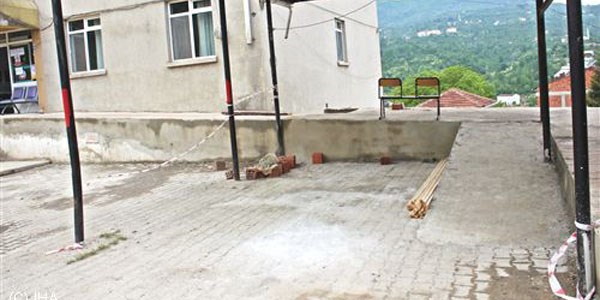 Hastaneye engelli rampası
