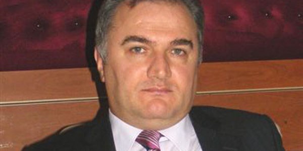 Diş çekilirken çene kırıldı iddiası