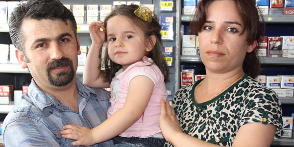 Çocuğuna silah doğrultan pompalı gaspçıları kovaladı
