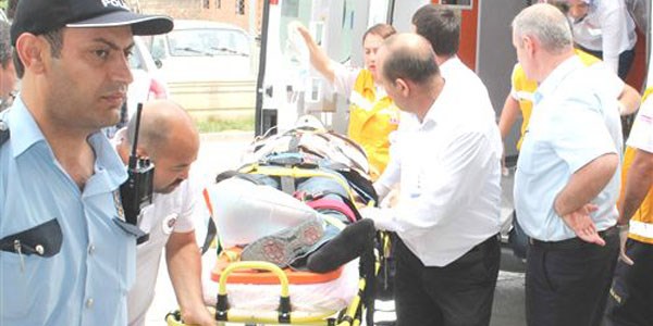 Göreve giden polisler kaza yaptı: 1 şehit, 1 yaralı/Video