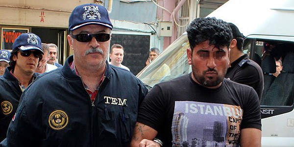 Hatay'da saldırı hazırlığında yakalanan 8 kişi adliyede