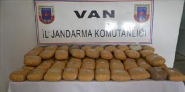 Van'da esrar operasyonu