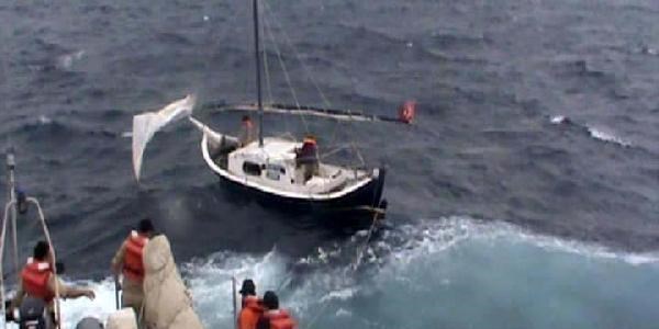 �ki bal�k��y� sahil g�venlik kurtard�