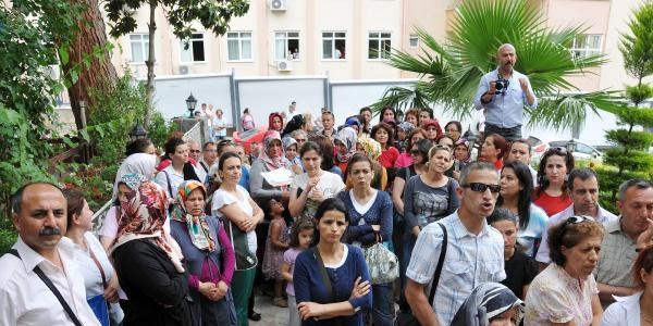Velilerden 'İmam Hatip' eylemi