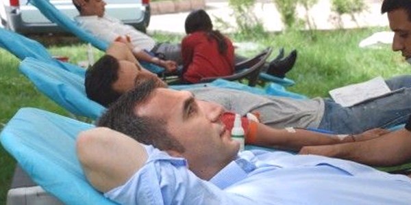 Nurhaklılar kan bağışında bulundu