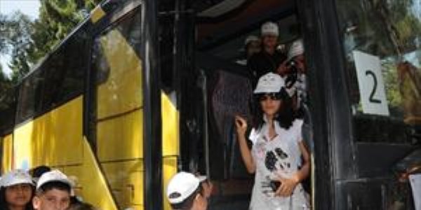 Sald�r�n�n izleri zihinlerden de siliniyor