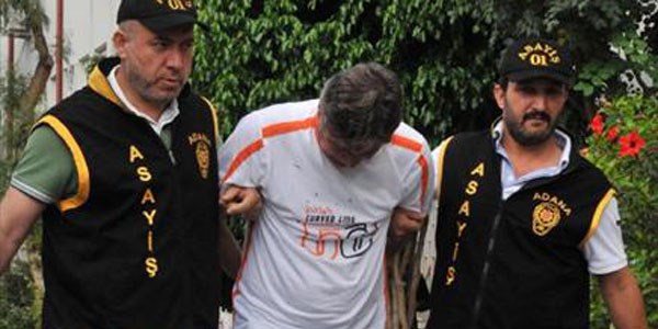 ��retmen e�ini �ld�ren ��retmen yakaland�