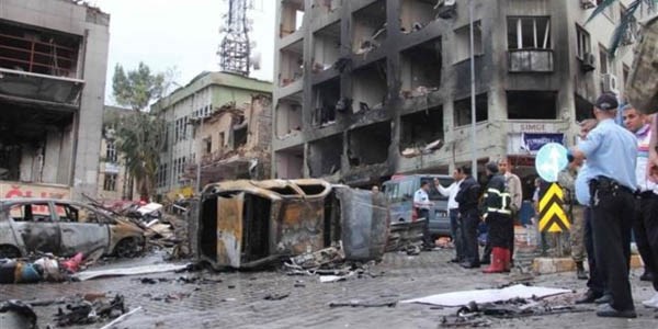 Reyhanlı saldırısında 7 kişiye yakalama emri