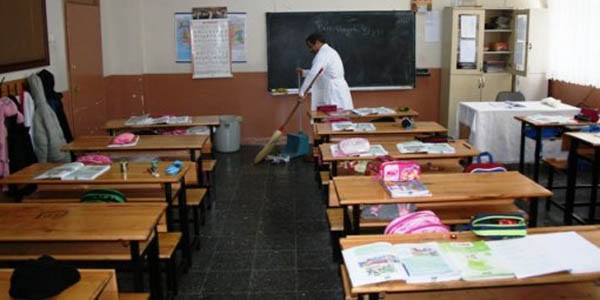 Okullardaki temizlik personeli ve taşeron işçileri belirlenecek