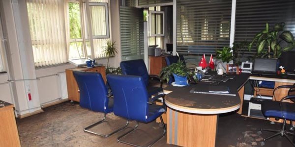 İzmir'de Tapu Müdürlüğü'nde yangın