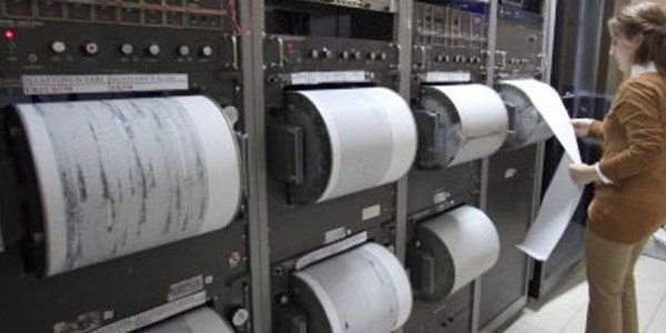 Simav'da 4.0 büyüklüğünde deprem