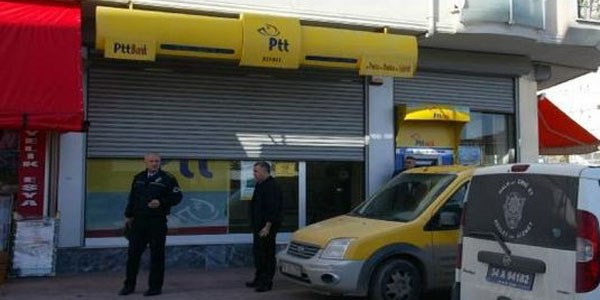 Tuzla'da bıçaklı PTT soygunu