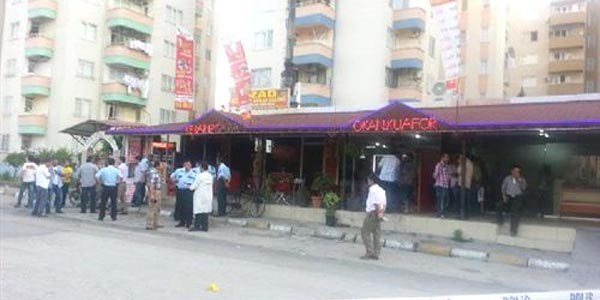 Kuaf�re ate� edildi, polis yaraland�