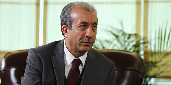 H�k�met, toprak reformu i�in d��meye bast�