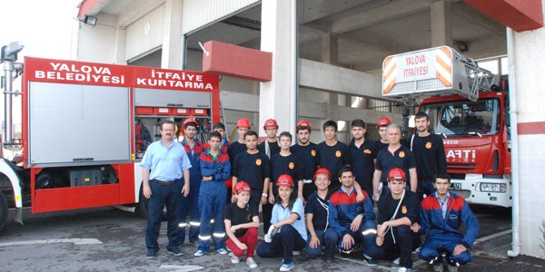 İtfaiyeci adayları sınavda ter döktüler