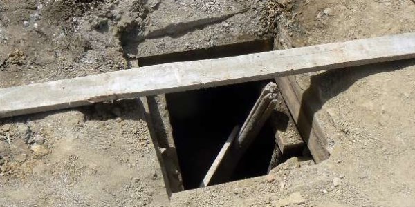 Foseptik çukuruna giren 7 kişi bayıldı
