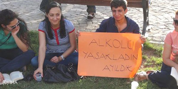 Öğretmenlerden gezi parkı eylemi