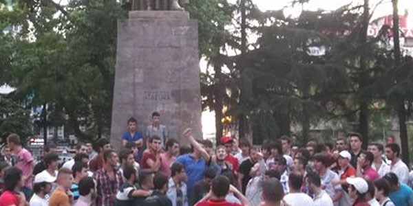 Trabzon'da gezi park� gerginli�i