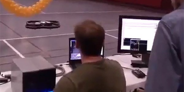 Bu helikopter düşünce gücüyle uçuyor/Video