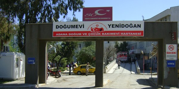 Hastane tuvaletinde altın vuruş