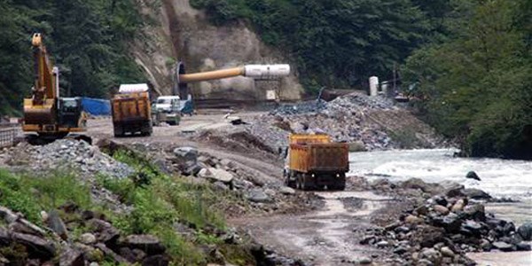 Tabiat kanununa 'Gezi' rötarı