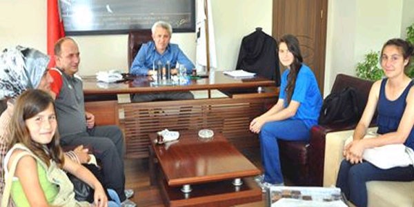 Zonguldak TSO Ba�kan� Demir'den ba�ar�l� sporcuya destek