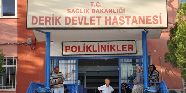 Sokak k�pekleri deh�et sa�t�, okullar tatil edildi