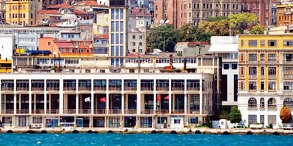 Gümrük Bakanlığı bu hırsızlıkla çalkalanıyor