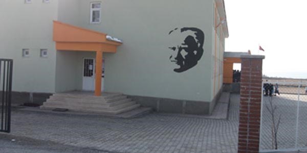 K�y okulunda 'veli e�itimi'