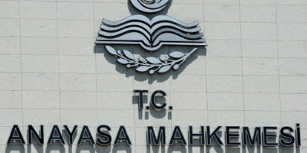 AYM: Kadro iptal ve ihdasını Kurul yapamaz