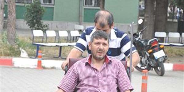 �neg�l'de trafik kazalar�: 4 yaral�