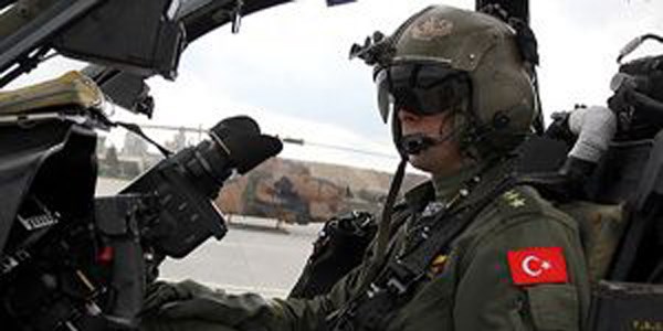 F-16 pilotu alkoll� kaza yapt�, u�u� hayat� bitti