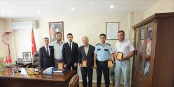 Kaymakam Güngör, spor ve sporcuyu destekleyenleri ödüllendirdi