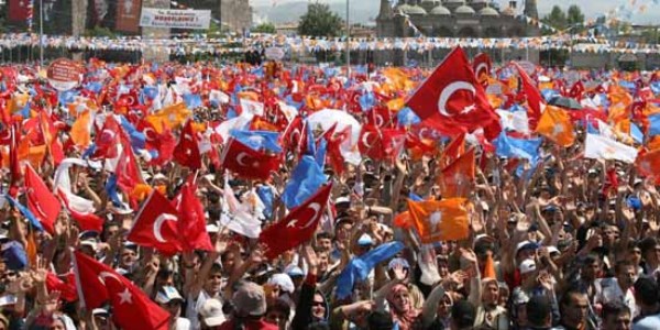 AK Parti'nin mitingleri iptal mi oluyor