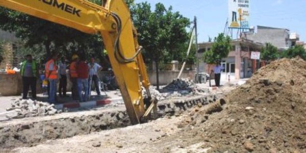 Kanalizasyon kazısında göçük: 1 işçi öldü