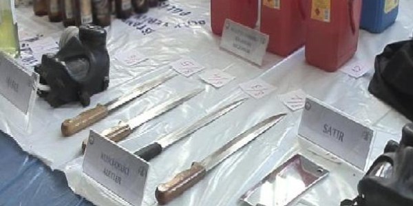 Eylemcilerin üzerinden çıkanlar şoke etti