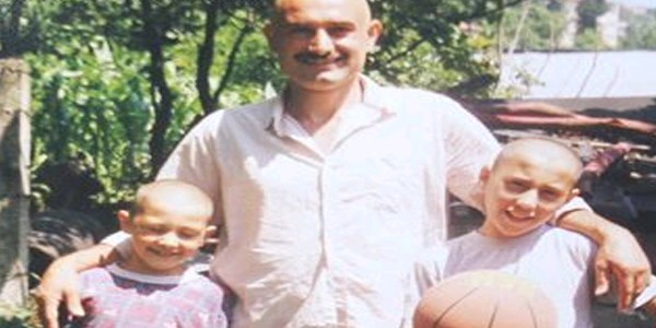 Oğulları canlı bomba olarak yakalanan aile