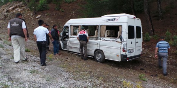 Bursa'da trafik kazası: 19 yaralı