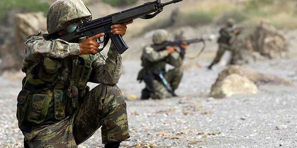 Terhisine 1,5 ay kalan askere sen çürüksün dediler