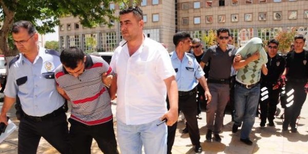 151 bin lirayı kapkaç yapan 3 kişi yakalandı
