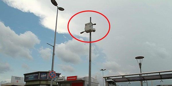 Başörtülü anneye saldırının görüntü kayıtları mercek altında