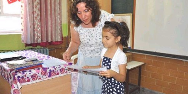 Karaman'da 50 bin 143 öğrenci karne aldı