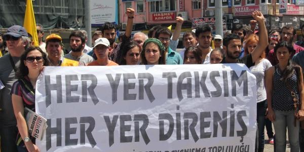Bal�kesir'de �al��anlar gezi park� i�in meydanlarda