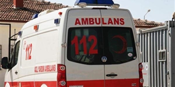 Erzincan'da trafik kazas: 2 l, 7 yaral