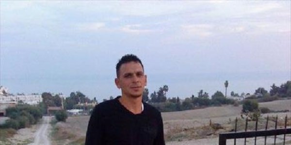 Tekne kaptanı kahvehanede kendini astı